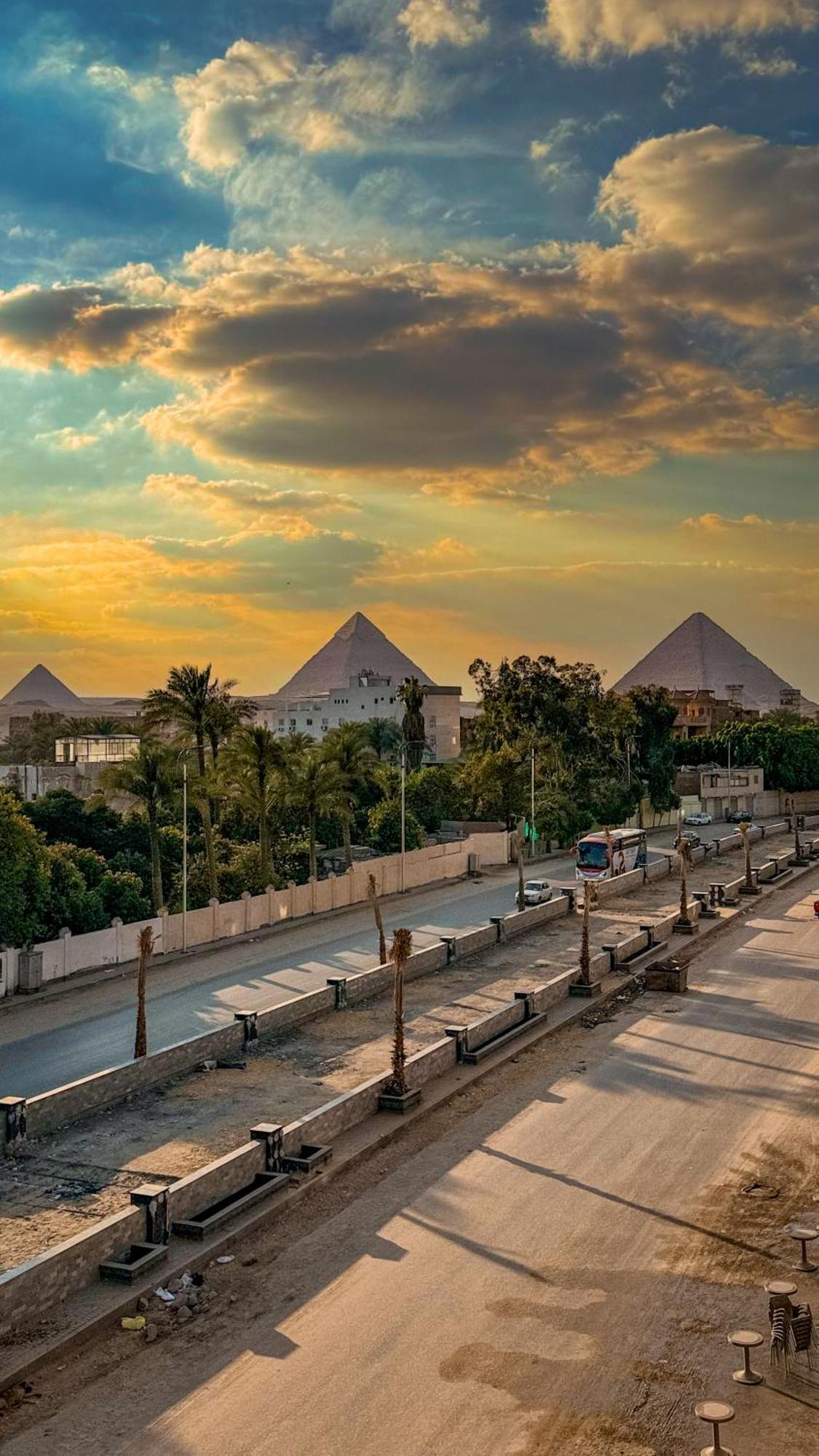 Almas Pyramids Hotel Kafret el-Gabal Esterno foto