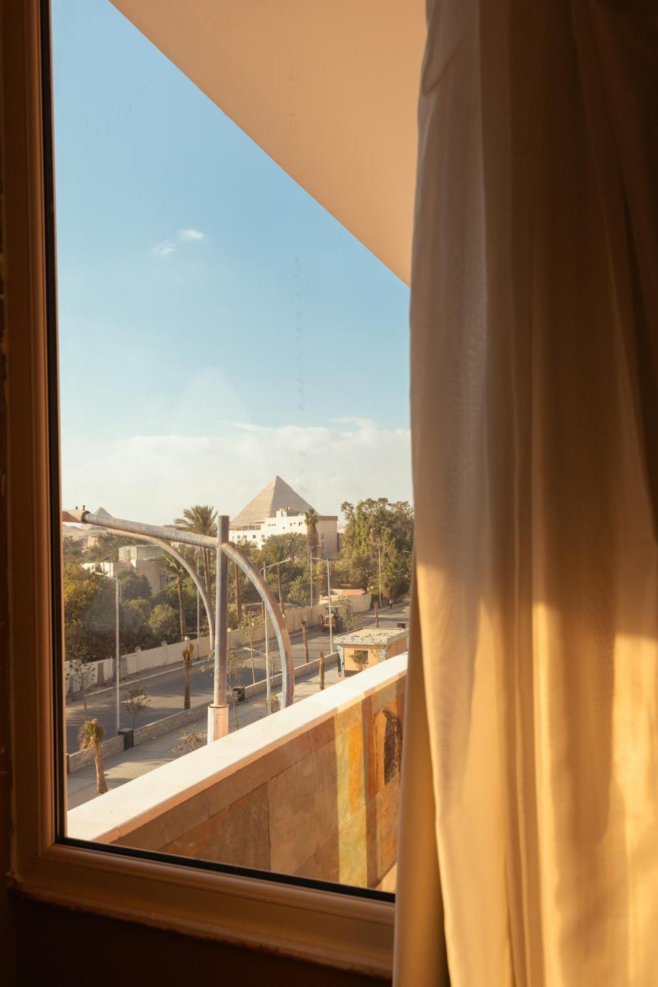 Almas Pyramids Hotel Kafret el-Gabal Esterno foto