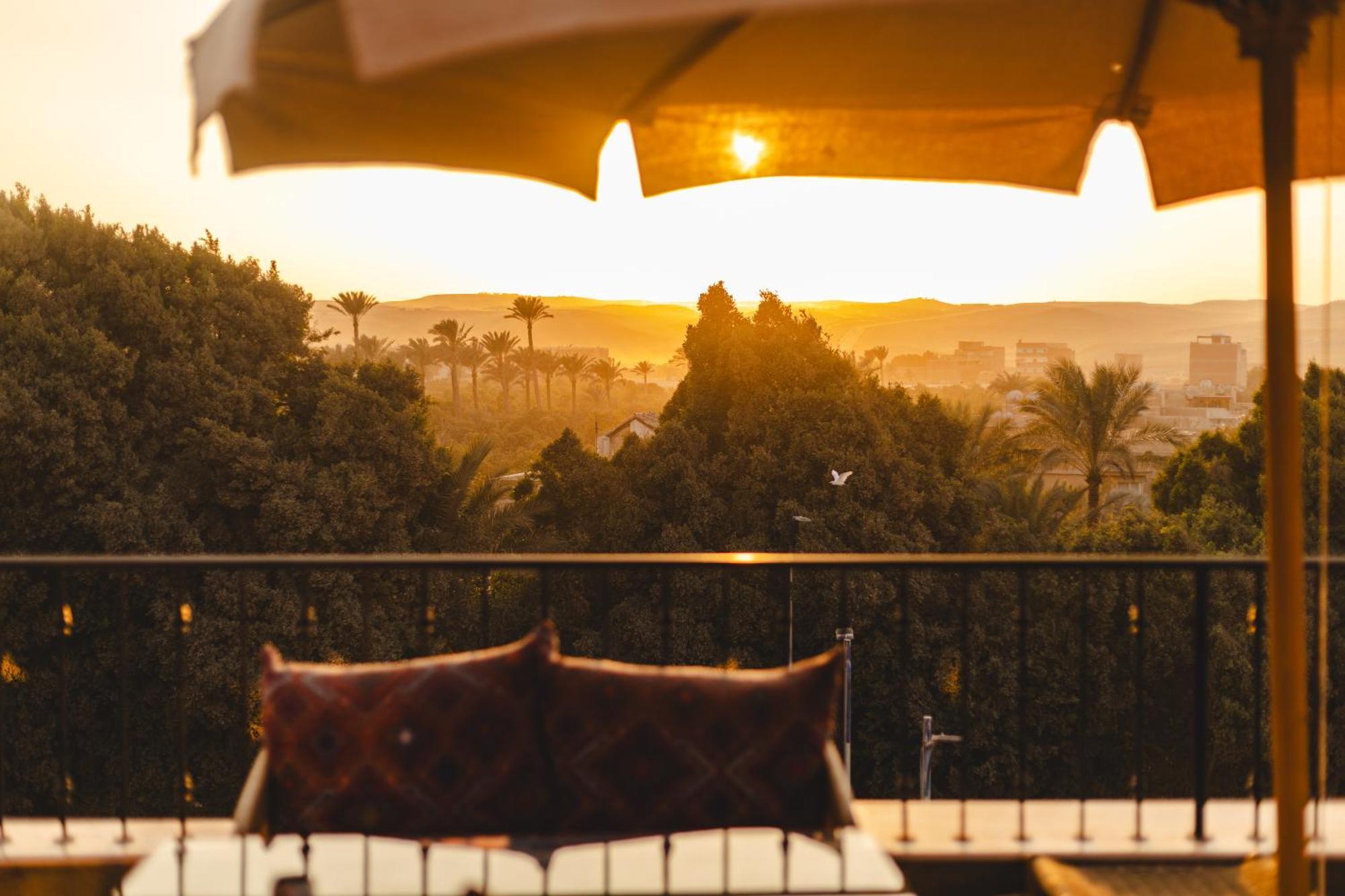 Almas Pyramids Hotel Kafret el-Gabal Esterno foto
